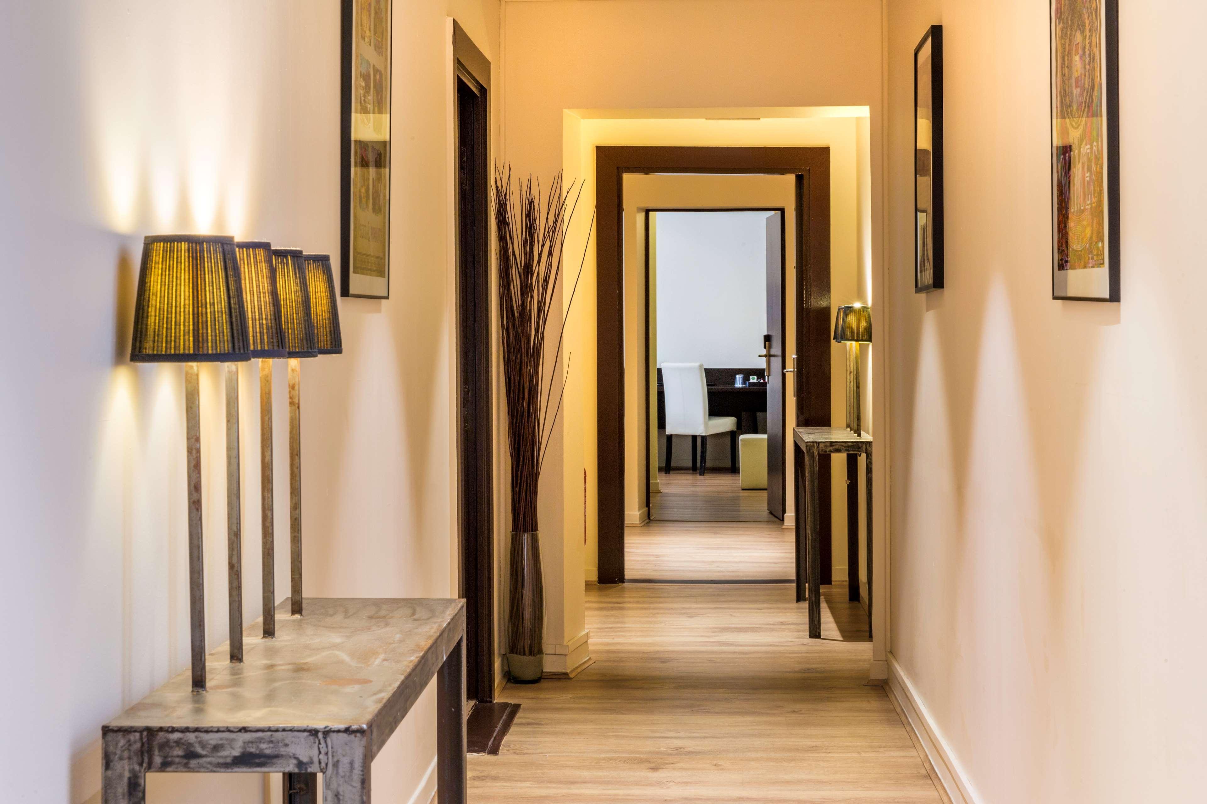 Best Western Marquis De La Baume Nimes Exterior photo